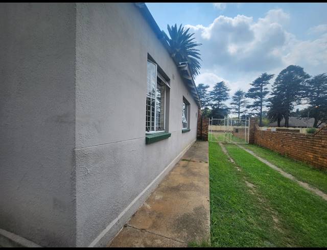 12,287M² SMALLHOLDING FOR SALE IN RAND COLLIERIES